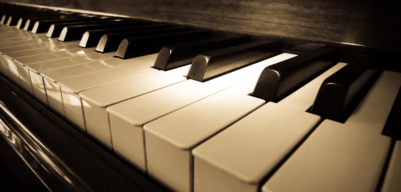 Piano-Keys-1319-x-633 Piano Keys